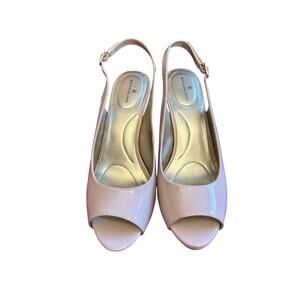 Bandolino Shiny Nude Peep Toe Slingback Pumps Size 9.5M